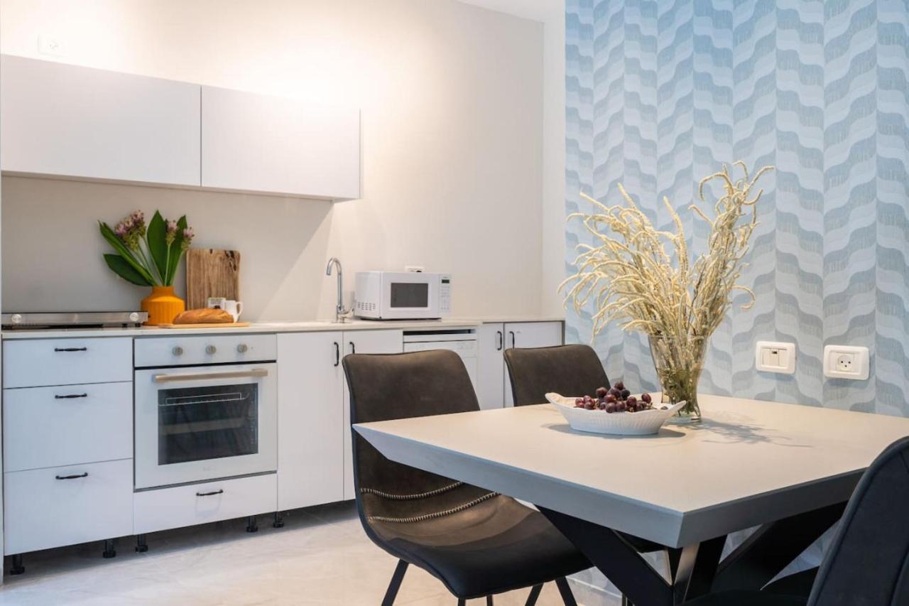 Tranquil Stay Near The Beach By Sea N' Rent Nahariya Εξωτερικό φωτογραφία